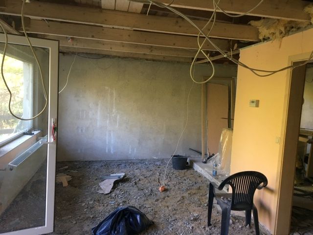 BAU.DE / BAU-Forum: 1. Bild zu Frage "Estrich in einem Ferienhaus mit oder ohne Dämmung" im BAU-Forum "Estrich und Bodenbeläge" BAU.DE / BAU-Forum: 1. Bild zu Frage "Estrich in einem Ferienhaus mit oder ohne Dämmung" im BAU-Forum "Estrich und Bodenbeläge"