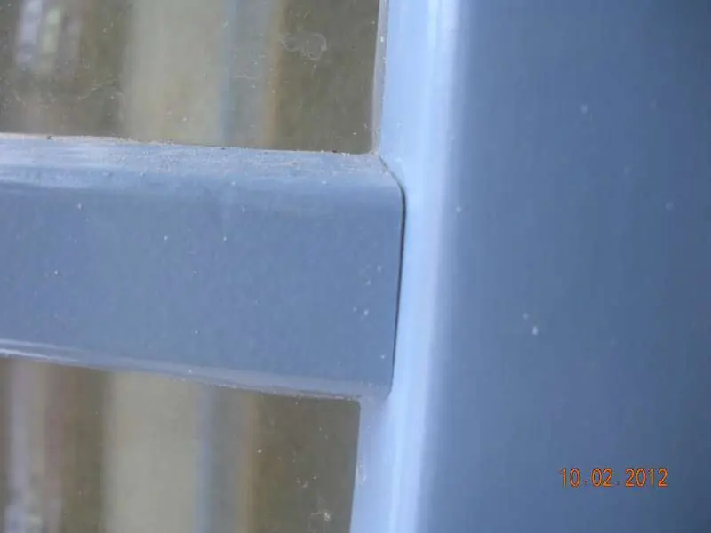 BAU.DE / BAU-Forum: 1. Bild zu Frage "Aufgesiegelte Fenstersprossen: Mangelhafte Ausf&uuml;hrung, Ursachen & Rechte?" im BAU-Forum "Fenster und Au&szlig;ent&uuml;ren"