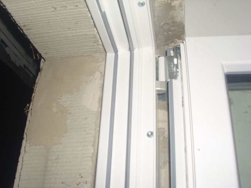 BAU.DE / BAU-Forum: 3. Bild zu Antwort "Das ist das Fenster" auf die Frage "Fenstereinbau mit Klotz und IsoBloc-Band: Was ist zu beachten?" im BAU-Forum "Fenster und Au&szlig;ent&uuml;ren"