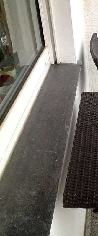 BAU.DE / BAU-Forum: 2. Bild zu Frage "W&auml;rmebr&uuml;cke durch alte Fensterbank nach Fenstertausch? Risiken & Sanierung" im BAU-Forum "Fenster und Au&szlig;ent&uuml;ren"