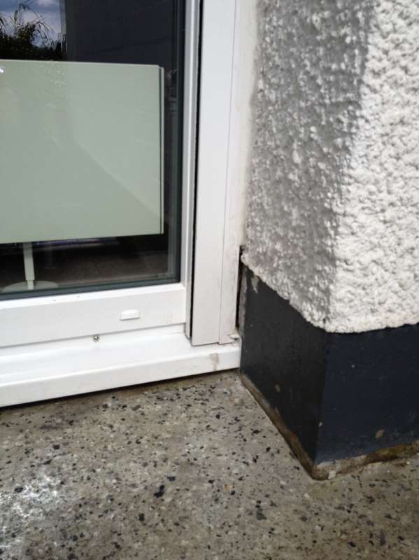 BAU.DE / BAU-Forum: 4. Bild zu Frage "Fensteranschluss an Heraklith: Bauschaum ausreichend? Risiken, Alternativen & Fachgerechte Abdichtung" im BAU-Forum "Fenster und Au&szlig;ent&uuml;ren"