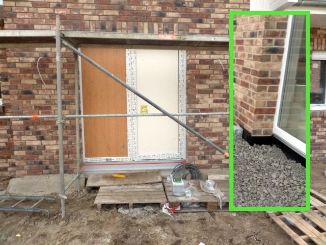 BAU.DE / BAU-Forum: 1. Bild zu Frage "Haust&uuml;rschwelle abdichten: Kosten, Methoden & Risiken bei fehlender Abdichtung?" im BAU-Forum "Fenster und Au&szlig;ent&uuml;ren"