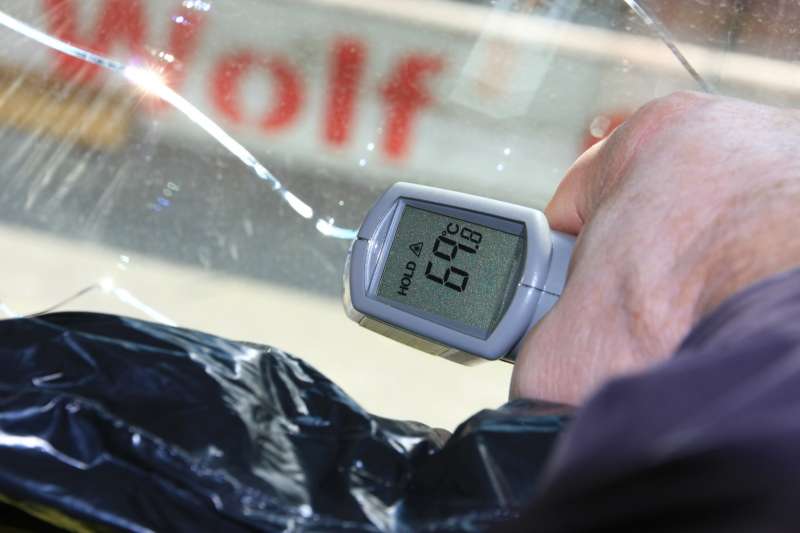 BAU.DE / BAU-Forum: 1. Bild zu Antwort "@Herr Reinartz ..." auf die Frage "Risse in Fensterscheibe innen: Ursachenforschung, Risiken & Sofortma&szlig;nahmen?" im BAU-Forum "Fenster und Au&szlig;ent&uuml;ren"