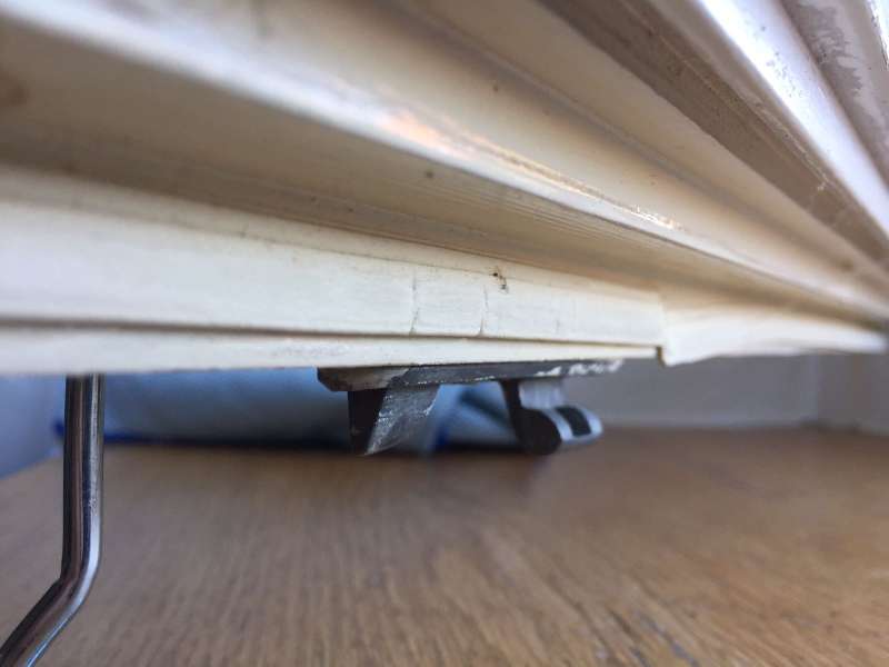 BAU.DE / BAU-Forum: 3. Bild zu Frage "Fensterbeschlag identifizieren & Ersatz finden: Hersteller, Typ & Bezugsquellen?" im BAU-Forum "Fenster und Au&szlig;ent&uuml;ren"