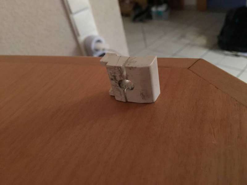 BAU.DE / BAU-Forum: 3. Bild zu Frage "Ersatzteil f&uuml;r Terrassent&uuml;r finden: Bezeichnung, Reparatur & Kosten?" im BAU-Forum "Fenster und Au&szlig;ent&uuml;ren"