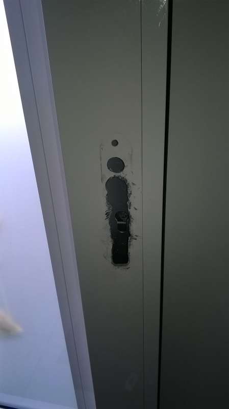 BAU.DE / BAU-Forum: 2. Bild zu Frage "T&uuml;r&ouml;ffnung Mehrfachverriegelung: Fachgerecht? Kosten, Besch&auml;digungen & Alternativen?" im BAU-Forum "Fenster und Au&szlig;ent&uuml;ren"