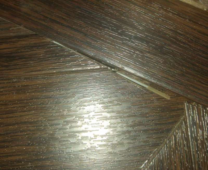 BAU.DE / BAU-Forum: 1. Bild zu Antwort "Hallo, Mit Bildern von den Schrauben und..." auf die Frage "Terrassentür Montage mangelhaft: Kratzer im Rahmen, Abdichtungsprobleme & fachgerechte Lösung?" im BAU-Forum "Fenster und Außentüren" BAU.DE / BAU-Forum: 1. Bild zu Antwort "Hallo, Mit Bildern von den Schrauben und..." auf die Frage "Terrassentür Montage mangelhaft: Kratzer im Rahmen, Abdichtungsprobleme & fachgerechte Lösung?" im BAU-Forum "Fenster und Außentüren"