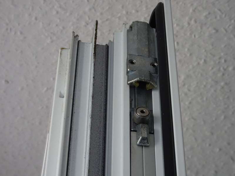 BAU.DE / BAU-Forum: 3. Bild zu Antwort "Danke für Antworten Hr. Tilgner. Alles, komplette..." auf die Frage "Fenster & Türen Hersteller gesucht (Logo vorhanden): Reparatur/Ersatzteile in Frankfurt?" im BAU-Forum "Fenster und Außentüren" BAU.DE / BAU-Forum: 3. Bild zu Antwort "Danke für Antworten Hr. Tilgner. Alles, komplette..." auf die Frage "Fenster & Türen Hersteller gesucht (Logo vorhanden): Reparatur/Ersatzteile in Frankfurt?" im BAU-Forum "Fenster und Außentüren"