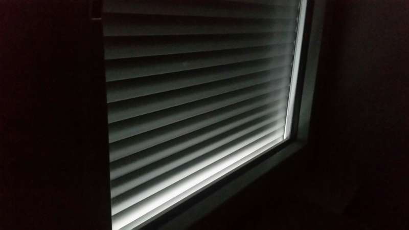 BAU.DE / BAU-Forum: 1. Bild zu Frage "Rollladen nicht lichtdicht" im BAU-Forum "Fenster und Außentüren" BAU.DE / BAU-Forum: 1. Bild zu Frage "Rollladen nicht lichtdicht" im BAU-Forum "Fenster und Außentüren"