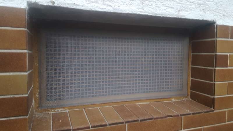 BAU.DE / BAU-Forum: 1. Bild zu Frage "Kellerfenster austauschen: Kosten, Materialien & Einbau &ndash; Was ist zu beachten?" im BAU-Forum "Fenster und Au&szlig;ent&uuml;ren"