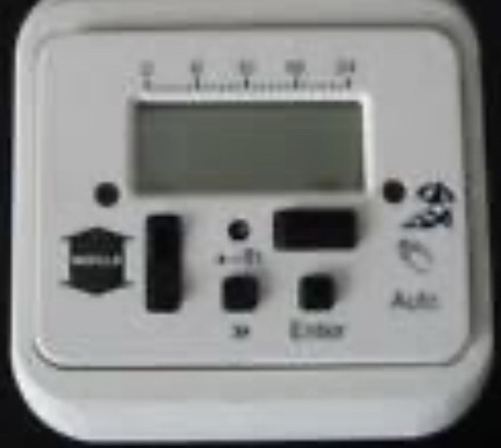 BAU.DE / BAU-Forum: 1. Bild zu Frage "Hilfe gesucht Wecla-Rollladen-Steuerger&auml;t. &nbsp;-&nbsp; Wer kennt es?" im BAU-Forum "Fenster und Au&szlig;ent&uuml;ren"