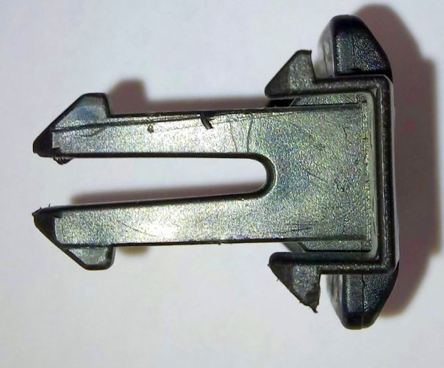 BAU.DE / BAU-Forum: 2. Bild zu Frage "Ich bin verzweifelt auf der Suche nach diesem Bauteil" im BAU-Forum "Fenster und Au&szlig;ent&uuml;ren"