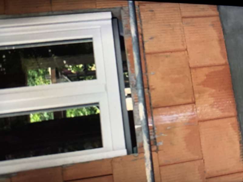 BAU.DE / BAU-Forum: 1. Bild zu Frage "Toleranz Fenstereinbau" im BAU-Forum "Fenster und Au&szlig;ent&uuml;ren"