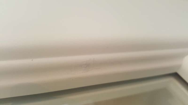 BAU.DE / BAU-Forum: 2. Bild zu Frage "Barcode von Glasschiebetür entfernen & Sprossenbefestigung: Risse durch Nagelung normal?" im BAU-Forum "Fenster und Außentüren" BAU.DE / BAU-Forum: 2. Bild zu Frage "Barcode von Glasschiebetür entfernen & Sprossenbefestigung: Risse durch Nagelung normal?" im BAU-Forum "Fenster und Außentüren"