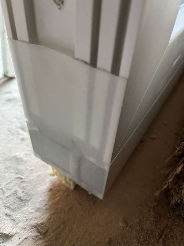 BAU.DE / BAU-Forum: 2. Bild zu Frage "Entwässerung von Aufdoppelungsprofile / Fensterrahmenprofile" im BAU-Forum "Fenster und Außentüren" BAU.DE / BAU-Forum: 2. Bild zu Frage "Entwässerung von Aufdoppelungsprofile / Fensterrahmenprofile" im BAU-Forum "Fenster und Außentüren"