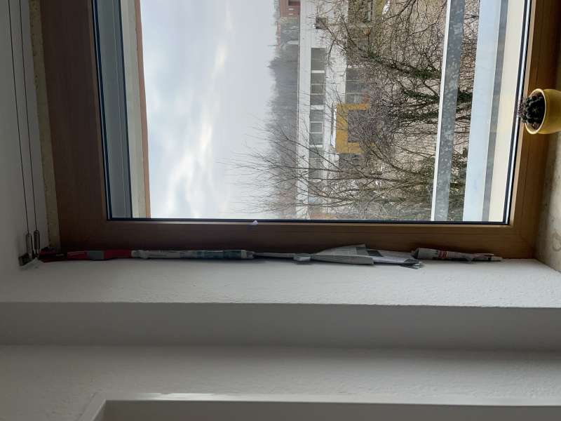 BAU.DE / BAU-Forum: 5. Bild zu Frage "Fensteraustausch - Probleme mit Firma" im BAU-Forum "Fenster und Außentüren" BAU.DE / BAU-Forum: 5. Bild zu Frage "Fensteraustausch - Probleme mit Firma" im BAU-Forum "Fenster und Außentüren"