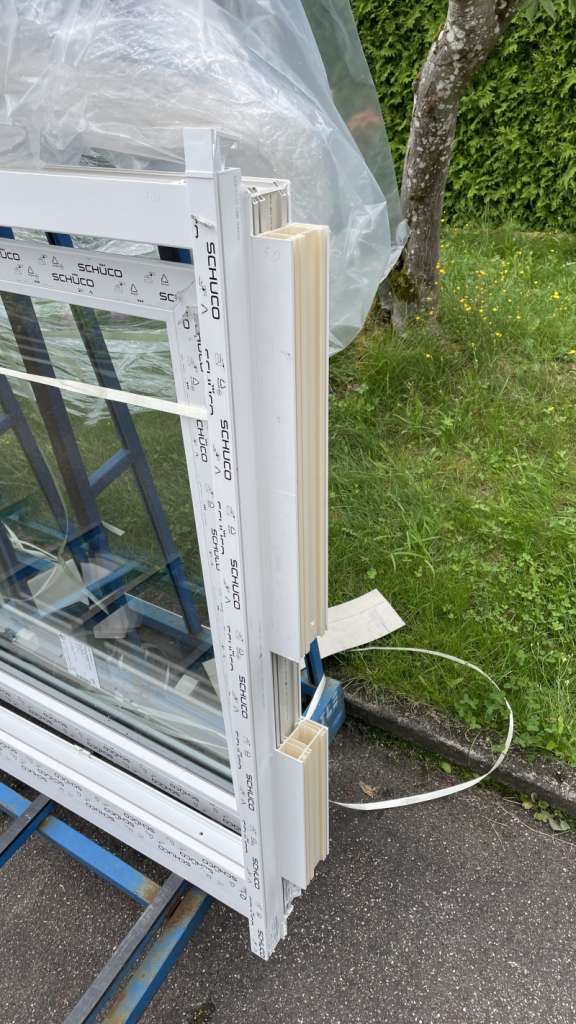 BAU.DE / BAU-Forum: 3. Bild zu Frage "Neue Große Fenster Einbau, warum benötige ich die Profilerweiterung?" im BAU-Forum "Fenster und Außentüren" BAU.DE / BAU-Forum: 3. Bild zu Frage "Neue Große Fenster Einbau, warum benötige ich die Profilerweiterung?" im BAU-Forum "Fenster und Außentüren"