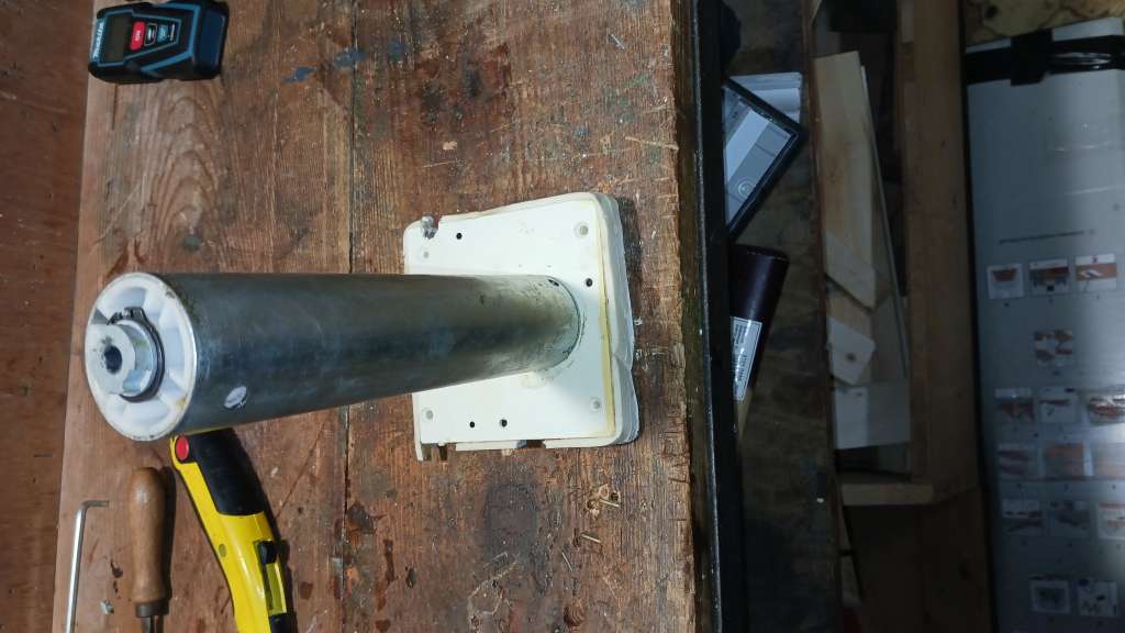 BAU.DE / BAU-Forum: 1. Bild zu Frage "Klappladenmotor finden: Ersatzteile, Alternativen & Reparatur f&uuml;r alte Motoren?" im BAU-Forum "Fenster und Au&szlig;ent&uuml;ren"