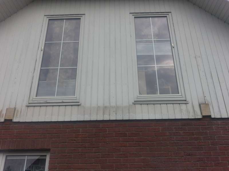 BAU.DE / BAU-Forum: 1. Bild zu Frage "Befestigung Franz&ouml;sischer Balkon am Holland Haus" im BAU-Forum "Fertighaus"