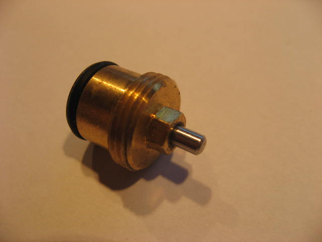 BAU.DE / BAU-Forum: 1. Bild zu Frage "Suche Ersatzteil (dichtbuchse) f&uuml;r Heizkreisverteiler" im BAU-Forum "Fu&szlig;bodenheizungen / Wandheizungen"