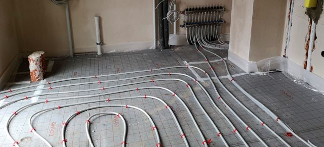 BAU.DE / BAU-Forum: 2. Bild zu Antwort "Guten Abend, vielen Dank f&uuml;r die verschiedenen..." auf die Frage "Fu&szlig;bodenheizung Heizkreis Problem: Ursachen, L&ouml;sungen & Thermostat-Korrektur im Neubau?" im BAU-Forum "Fu&szlig;bodenheizungen / Wandheizungen"