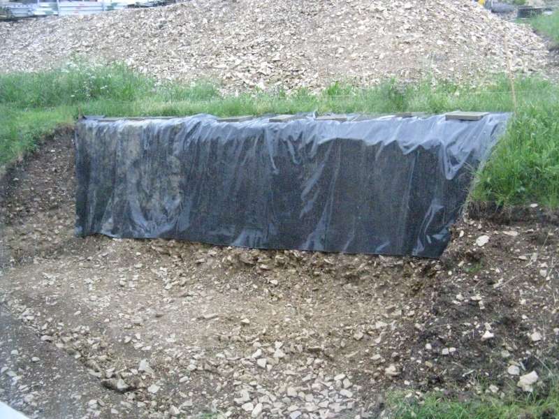 BAU.DE / BAU-Forum: 1. Bild zu Frage "St&uuml;tzmauer bauen" im BAU-Forum "Rund um den Garten"