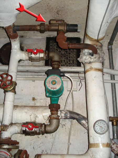 BAU.DE / BAU-Forum: 1. Bild zu Frage "Wie Druckminderer einstellen?" im BAU-Forum "Heizung / Warmwasser" BAU.DE / BAU-Forum: 1. Bild zu Frage "Wie Druckminderer einstellen?" im BAU-Forum "Heizung / Warmwasser"