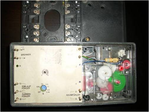 BAU.DE / BAU-Forum: 1. Bild zu Frage "Anschluss Dreipunktregelung EBV WL20/21" im BAU-Forum "Heizung / Warmwasser" BAU.DE / BAU-Forum: 1. Bild zu Frage "Anschluss Dreipunktregelung EBV WL20/21" im BAU-Forum "Heizung / Warmwasser"