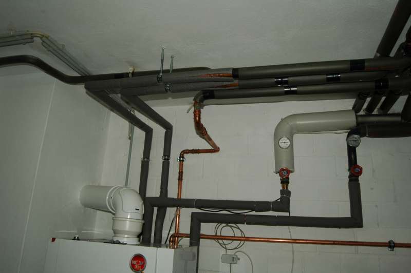 BAU.DE / BAU-Forum: 1. Bild zu Frage "Geh&ouml;rt Rohrd&auml;mmung nach EnEV zum Leistungsumfang?" im BAU-Forum "Heizung / Warmwasser"