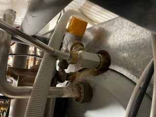 BAU.DE / BAU-Forum: 3. Bild zu Frage "GB152T Tauchrohre wechseln: Anleitung, Defektursachen & Material von Buderus?" im BAU-Forum "Heizung / Warmwasser"