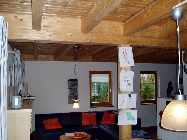 BAU.DE / BAU-Forum: 1. Bild zu Frage "Holzst&uuml;tze entfernen im Holzst&auml;nderhaus: Statik pr&uuml;fen, Risiken & Kosten" im BAU-Forum "Holzbau"