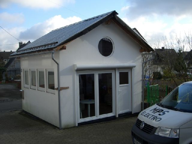 BAU.DE / BAU-Forum: 1. Bild zu Antwort "Holzhaus Wandaufbau: Selbstbau &ndash; Fragen zum Wandaufbau" auf die Frage "Holzwand Aufbau: Infos zu Konstruktion, D&auml;mmung & Materialien f&uuml;r Ihr Holzhaus?" im BAU-Forum "Holzbau"