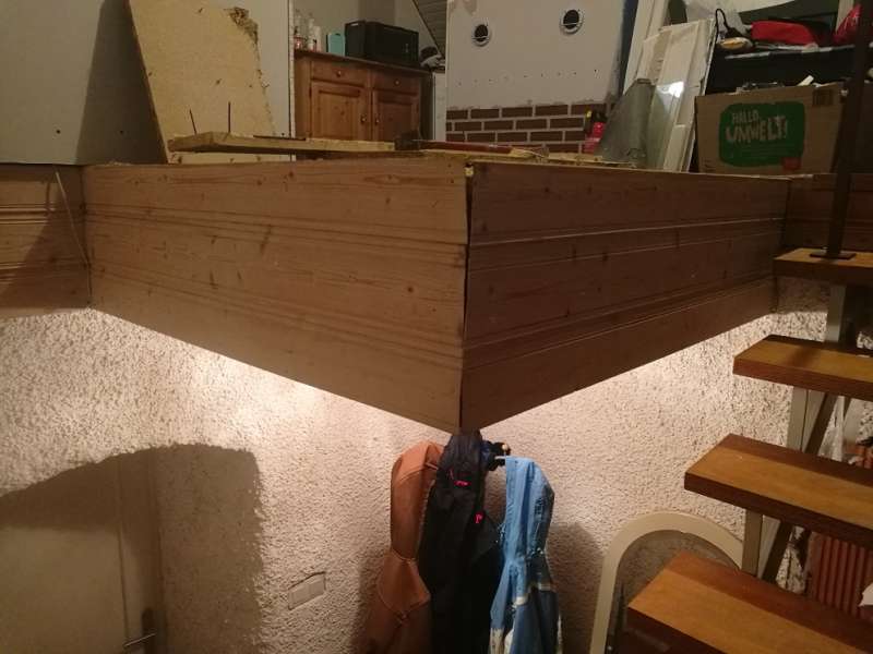 BAU.DE / BAU-Forum: 2. Bild zu Frage "Deckenausschnitt vergr&ouml;&szlig;ern, &Uuml;berhang entfernen" im BAU-Forum "Holzbau"