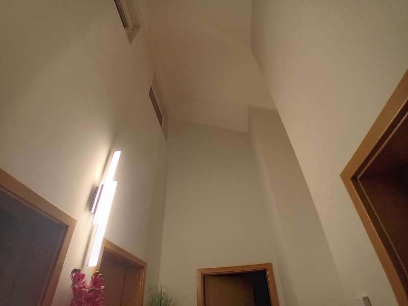 BAU.DE / BAU-Forum: 3. Bild zu Frage "Galerie im Flur/Aufgang bauen: Traglast, Befestigung & Sicherheit f&uuml;r Gasbeton?" im BAU-Forum "Holzbau"