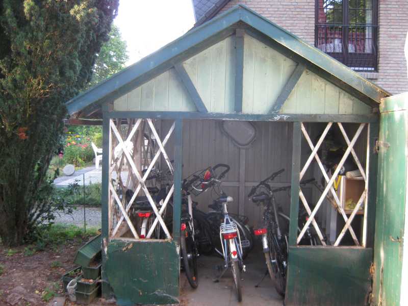 BAU.DE / BAU-Forum: 1. Bild zu Antwort "Lösung: Pavillon-Sanierung – Anhebung, Fundament & Erneuerung" auf die Frage "Jugendstil Holzpavillon sanieren & höher setzen: Kosten, Fundament & Vorgehen?" im BAU-Forum "Holzschutz, Holzschäden, Holzsanierung" BAU.DE / BAU-Forum: 1. Bild zu Antwort "Lösung: Pavillon-Sanierung – Anhebung, Fundament & Erneuerung" auf die Frage "Jugendstil Holzpavillon sanieren & höher setzen: Kosten, Fundament & Vorgehen?" im BAU-Forum "Holzschutz, Holzschäden, Holzsanierung"