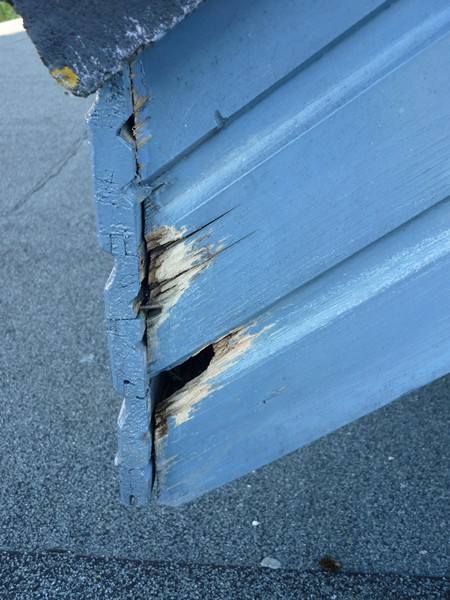 BAU.DE / BAU-Forum: 1. Bild zu Frage "Giebelseiten Holzverkleidung fault: Ursachen, Sanierung & Schutz vor Feuchtigkeit?" im BAU-Forum "Holzschutz, Holzsch&auml;den, Holzsanierung"