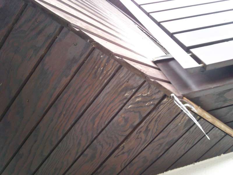 BAU.DE / BAU-Forum: 1. Bild zu Frage "Wasserschaden Holzst&auml;nderhaus: Ursachen, Erkennung & Kosten f&uuml;r Gutachten?" im BAU-Forum "Honorar f&uuml;r Architekten- und Ingenieurleistungen"