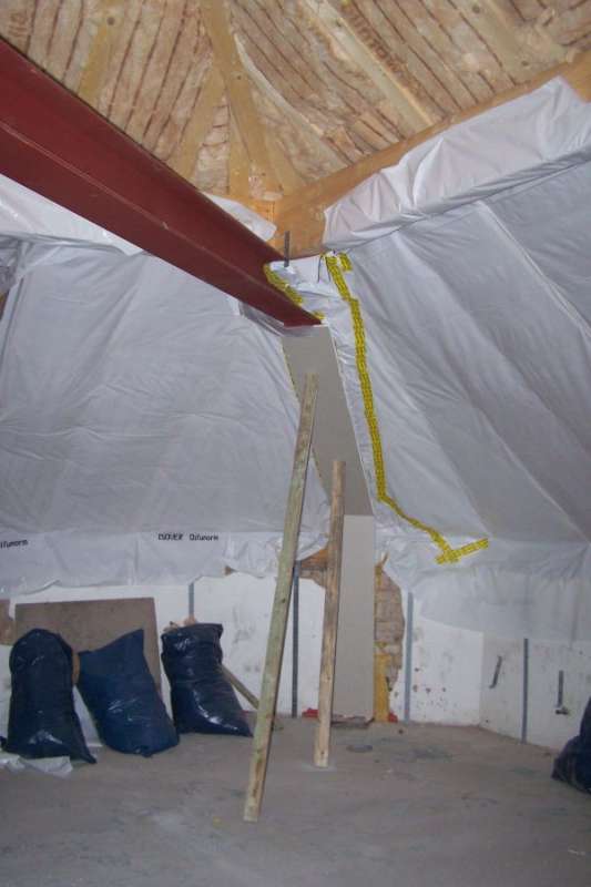 BAU.DE / BAU-Forum: 1. Bild zu Antwort "Hier noch ein Foto. Ich habe noch..." auf die Frage "Brandschutz Stahlst&uuml;tze/Stahltr&auml;ger: Verkleidung, Vorschriften & Kosten f&uuml;r HE-B 200?" im BAU-Forum "Innenw&auml;nde"