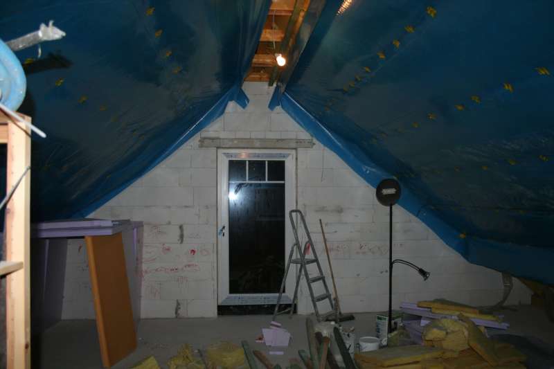 BAU.DE / BAU-Forum: 1. Bild zu Frage "Innend&auml;mmung Garagenboden mit Styrodur?" im BAU-Forum "Innenw&auml;nde"