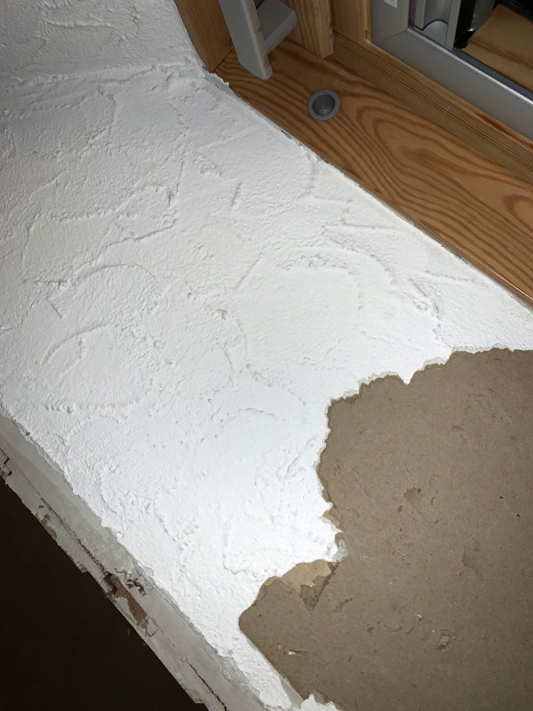 BAU.DE / BAU-Forum: 1. Bild zu Frage "Gips von Rigipsplatten entfernen" im BAU-Forum "Innenw&auml;nde"