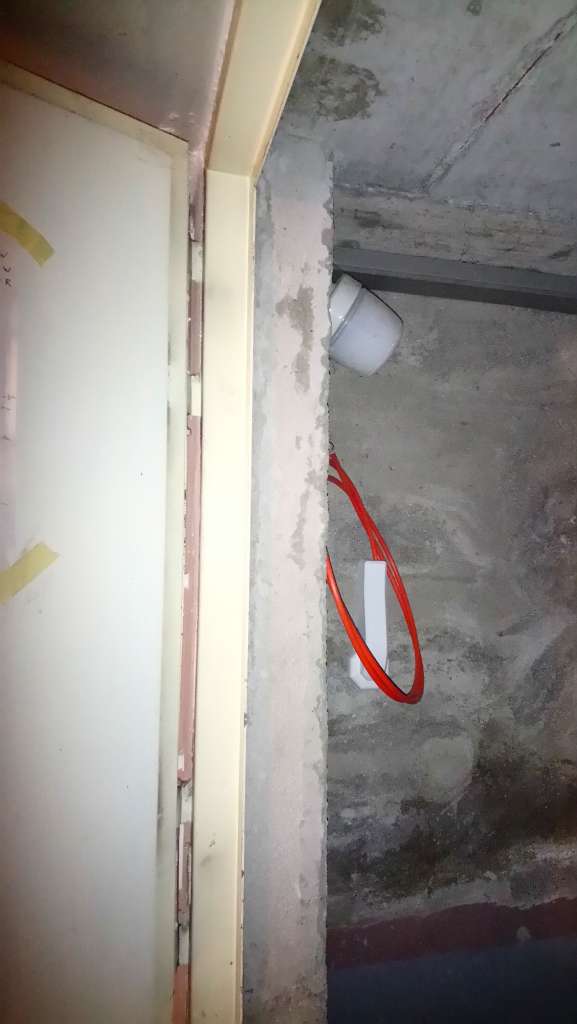 BAU.DE / BAU-Forum: 3. Bild zu Frage "Ist der Einbau eines Sturzes f&uuml;r den Ausbau einer Brandschutzt&uuml;r erforderlich? Tipps und Empfehlungen gesucht" im BAU-Forum "Innenw&auml;nde"