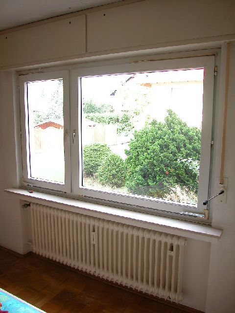 BAU.DE / BAU-Forum: 1. Bild zu Frage "Heizk&ouml;rpernischen & Rollladenk&auml;sten d&auml;mmen: Anleitung, Materialien & Vermeidung von W&auml;rmebr&uuml;cken" im BAU-Forum "Installation: Elektro, Gas, Wasser, Fernw&auml;rme etc."