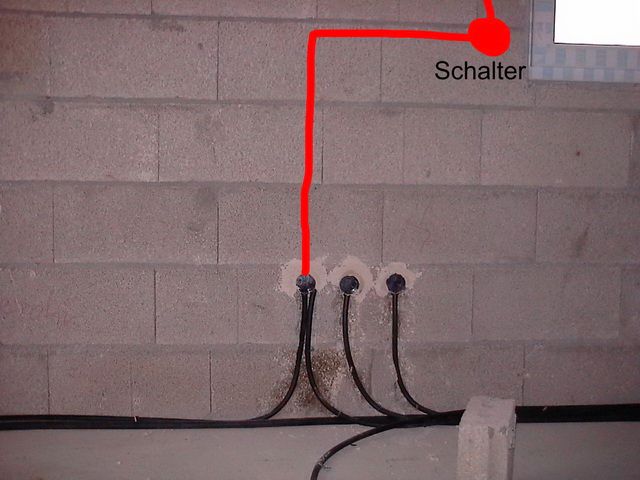 BAU.DE / BAU-Forum: 1. Bild zu Frage "Elektrokabel Unterputz verlegen f&uuml;r Rollladen: Was ist erlaubt? Regeln & Tipps" im BAU-Forum "Installation: Elektro, Gas, Wasser, Fernw&auml;rme etc."