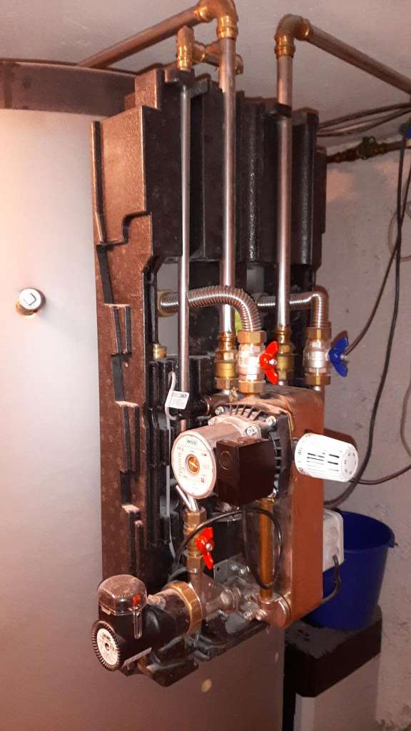 BAU.DE / BAU-Forum: 2. Bild zu Antwort "Warmwasser R&uuml;ckschlagventil / R&uuml;ckflussventil" auf die Frage "Warmwasser R&uuml;ckfluss reduziert: R&uuml;ckschlagventil pr&uuml;fen, Ursachen & L&ouml;sungen" im BAU-Forum "Installation: Elektro, Gas, Wasser, Fernw&auml;rme etc."