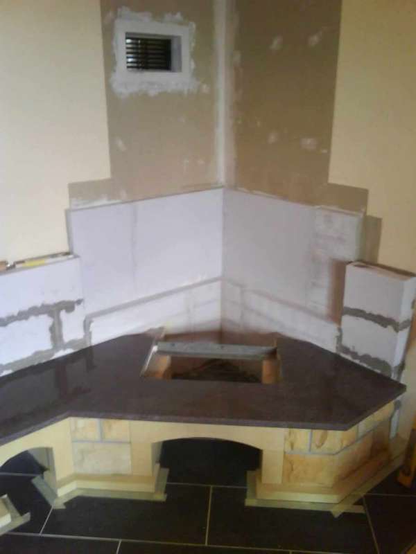 BAU.DE / BAU-Forum: 1. Bild zu Frage "Heizeinsatz Blanzek 600: Betonplatte oder Stahlgestell? Dämmung notwendig? Günstige Schamotte?" im BAU-Forum "Kamin und Kachelofen" BAU.DE / BAU-Forum: 1. Bild zu Frage "Heizeinsatz Blanzek 600: Betonplatte oder Stahlgestell? Dämmung notwendig? Günstige Schamotte?" im BAU-Forum "Kamin und Kachelofen"