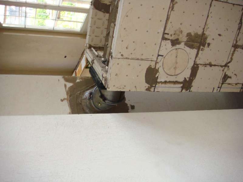 BAU.DE / BAU-Forum: 3. Bild zu Antwort "Speicherofen: Bilder vom Rohbau – Einblick durch Lüftungsgitter" auf die Frage "Speicherofen zu klein? Ursachen, Lösungen & Wärmebedarf berechnen" im BAU-Forum "Kamin und Kachelofen" BAU.DE / BAU-Forum: 3. Bild zu Antwort "Speicherofen: Bilder vom Rohbau – Einblick durch Lüftungsgitter" auf die Frage "Speicherofen zu klein? Ursachen, Lösungen & Wärmebedarf berechnen" im BAU-Forum "Kamin und Kachelofen"