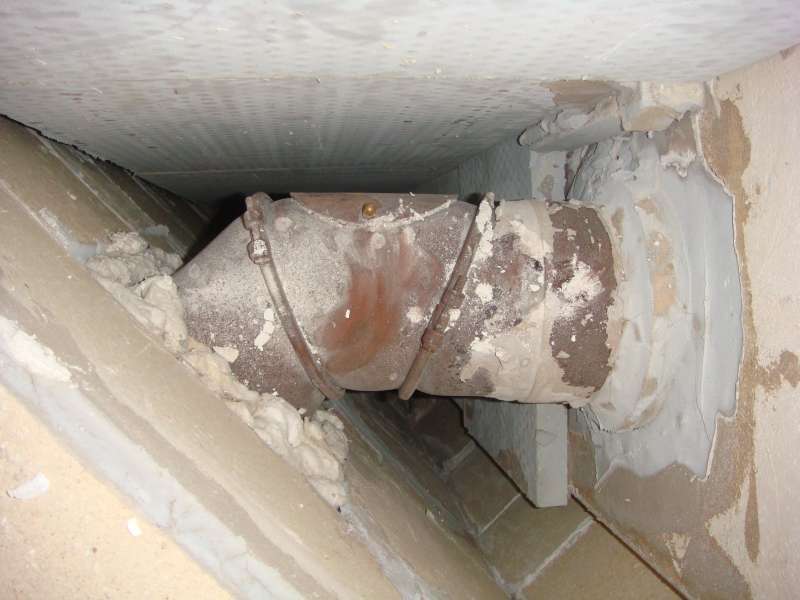 BAU.DE / BAU-Forum: 1. Bild zu Antwort "Speicherofen: Bilder – Dichte Rückwand der zweiten Schale sichtbar" auf die Frage "Speicherofen zu klein? Ursachen, Lösungen & Wärmebedarf berechnen" im BAU-Forum "Kamin und Kachelofen" BAU.DE / BAU-Forum: 1. Bild zu Antwort "Speicherofen: Bilder – Dichte Rückwand der zweiten Schale sichtbar" auf die Frage "Speicherofen zu klein? Ursachen, Lösungen & Wärmebedarf berechnen" im BAU-Forum "Kamin und Kachelofen"