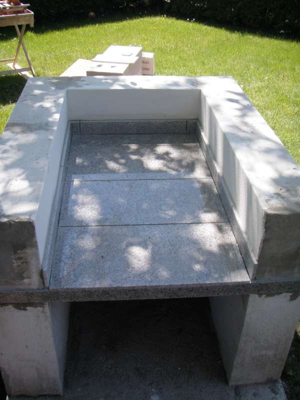 BAU.DE / BAU-Forum: 1. Bild zu Antwort "Brennholzmenge: Tipps zum Backhausbau &ndash; D&auml;mmung & Bodenneigung" auf die Frage "Holzbackofen Bau: Buchenholzmenge zum Aufheizen &ndash; Berechnung & Tipps?" im BAU-Forum "Kamin und Kachelofen"