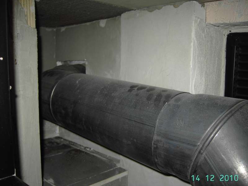 BAU.DE / BAU-Forum: 2. Bild zu Frage "Kago Holzofen ohne Nachheizregister: Optimierung für mehr Wärme & Effizienz?" im BAU-Forum "Kamin und Kachelofen" BAU.DE / BAU-Forum: 2. Bild zu Frage "Kago Holzofen ohne Nachheizregister: Optimierung für mehr Wärme & Effizienz?" im BAU-Forum "Kamin und Kachelofen"