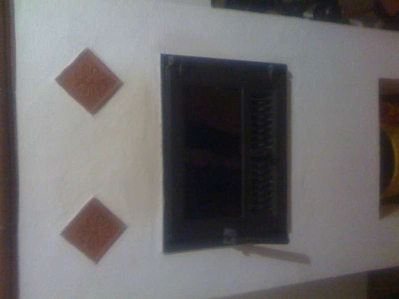 BAU.DE / BAU-Forum: 1. Bild zu Antwort "Grundofen-Bilder: Ofent&uuml;r, Luftklappe & Hebel-Detail" auf die Frage "Grundofen: Drosselklappe vs. Anheizklappe &ndash; Funktion, Unterschiede & optimale Nutzung?" im BAU-Forum "Kamin und Kachelofen"